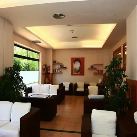 Ohtels Romana *