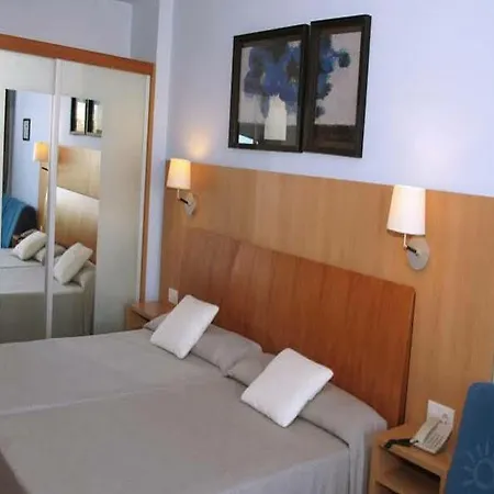 Ohtels Romana * Σαλού