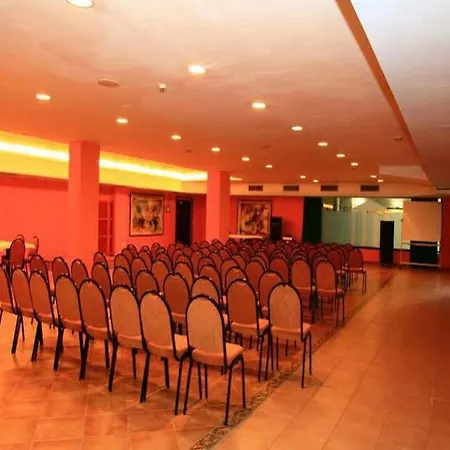Ohtels Romana * Σαλού